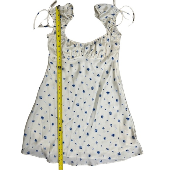 Zara Babydoll Mini Floral Dress SZ Medium Cream Blue Cottagecore GUC READ - Picture 7 of 8